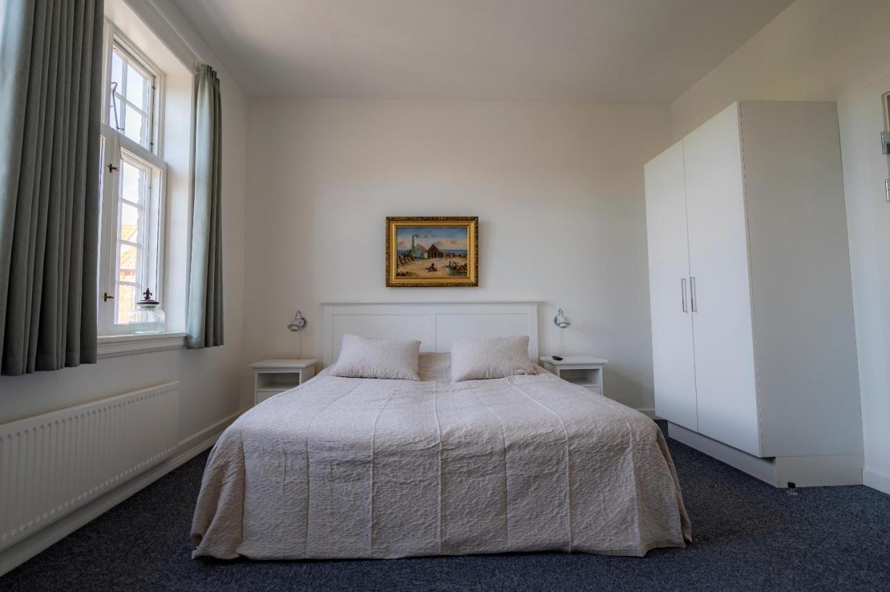 Hotel Det Gamle Posthus à Rønne Extérieur photo
